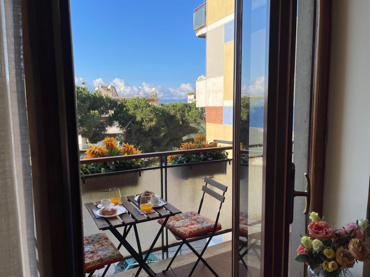 Lady House Apartment Reggio di Calabria Exterior foto